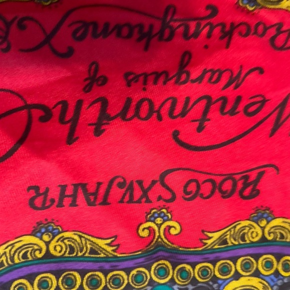 Silk twill scarf - Picture 6 of 11